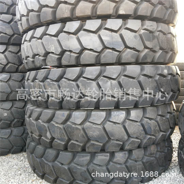 24.00R35矿山自卸车轮胎  21.00R35自卸车轮胎