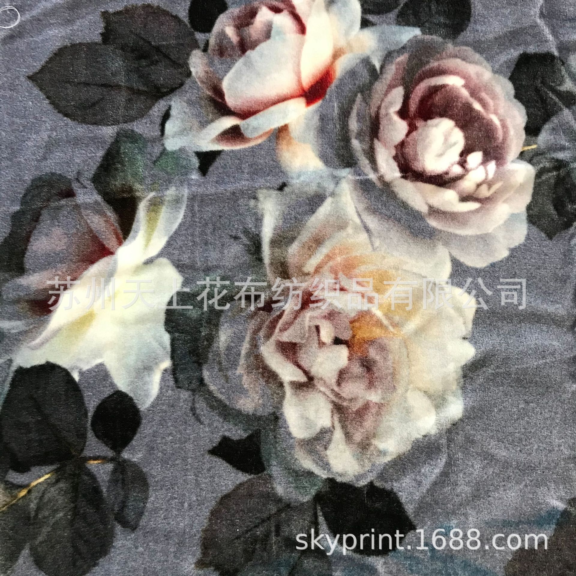 长期供应丝绒染色机器印花人工台版印花数码印花丝绒锦绒桑蚕丝绒