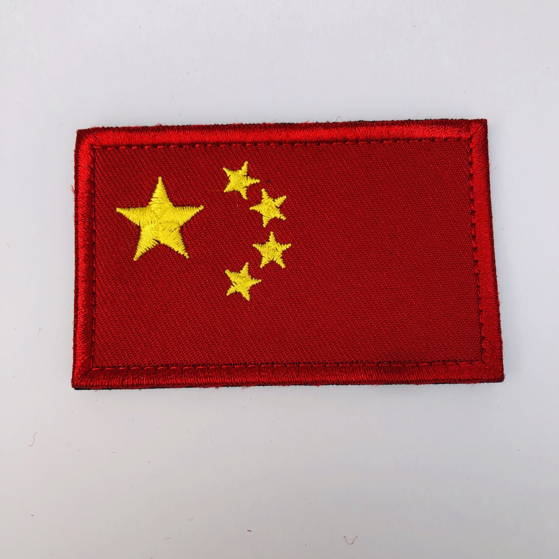 Sello bordado cuadrado 8x5cm (bandera roja de cinco estrellas)
