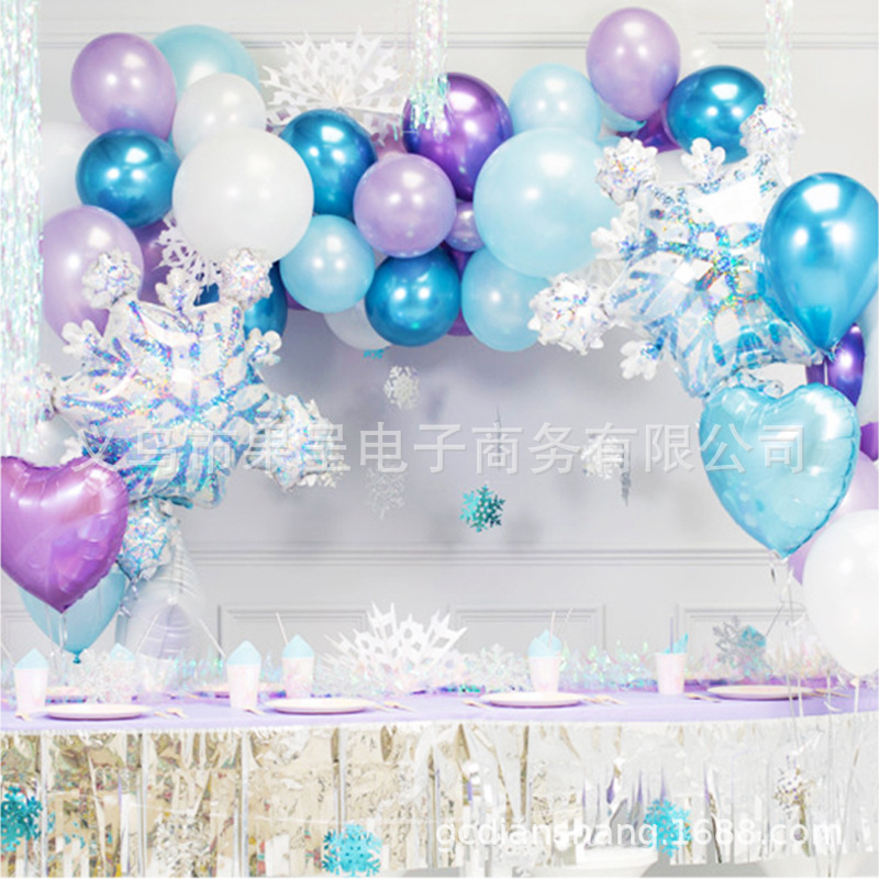 Christmas balloon