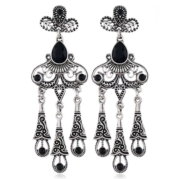 Cross-border e-commerce hot earrings high quality retro ethnic style hollow leaf gem tassel water drop earrings earrings