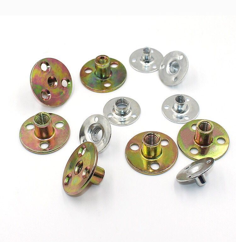 专业生产铁板螺母三孔螺母T型螺母锌合金连接螺母对锁螺母四孔螺