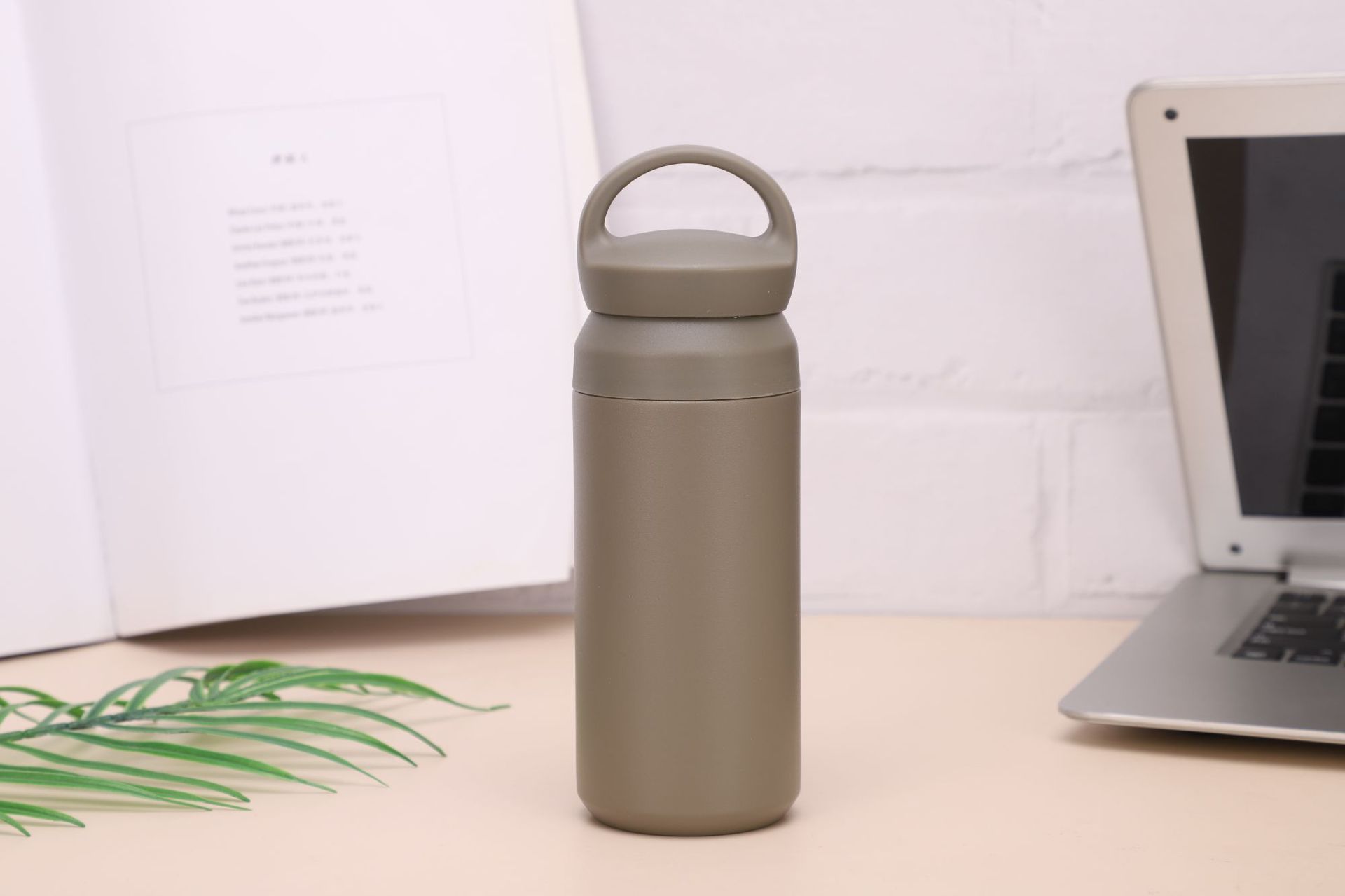 Comercio exterior nuevo 304 taza de café de acero inoxidable elemento japonés portátil doble tapa taza de regalo portátil al aire libre taza portátil