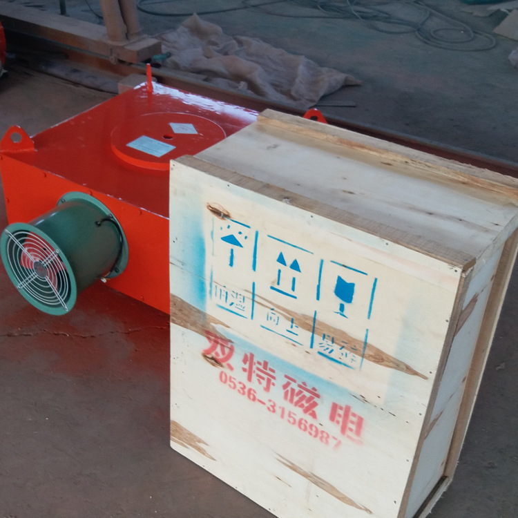 风冷悬挂式电磁除铁器 油冷式电磁除铁器 风冷悬挂式电磁除铁器