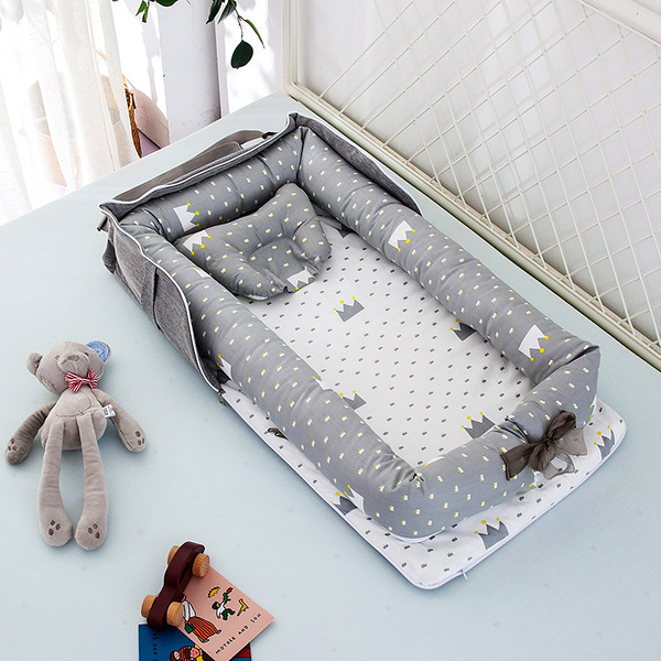 handheld children's protective pillow for mother and baby