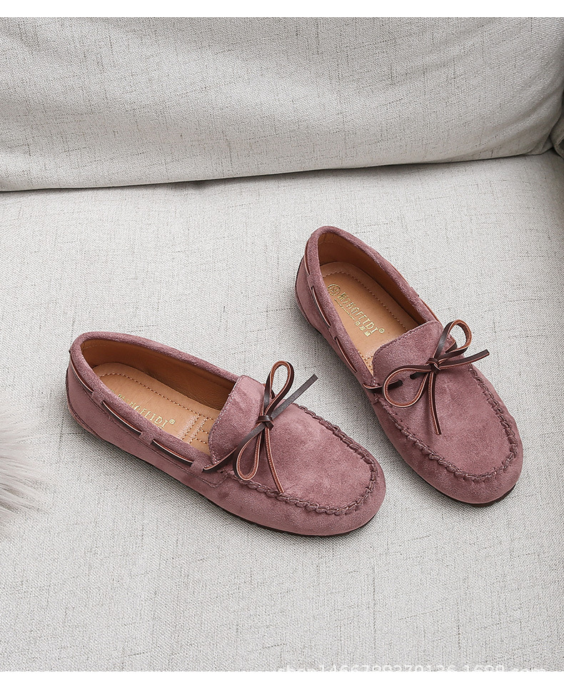 Mocasines de mujer de invierno forrado de lana 2023 nuevos zapatos versátiles de algodón de felpa plana estilo coreano engrosado slip-on zapatos de maternidad