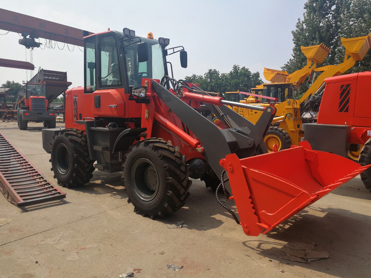10-50装载机厂家直供，出口车型非标制作服务 农用铲车供应