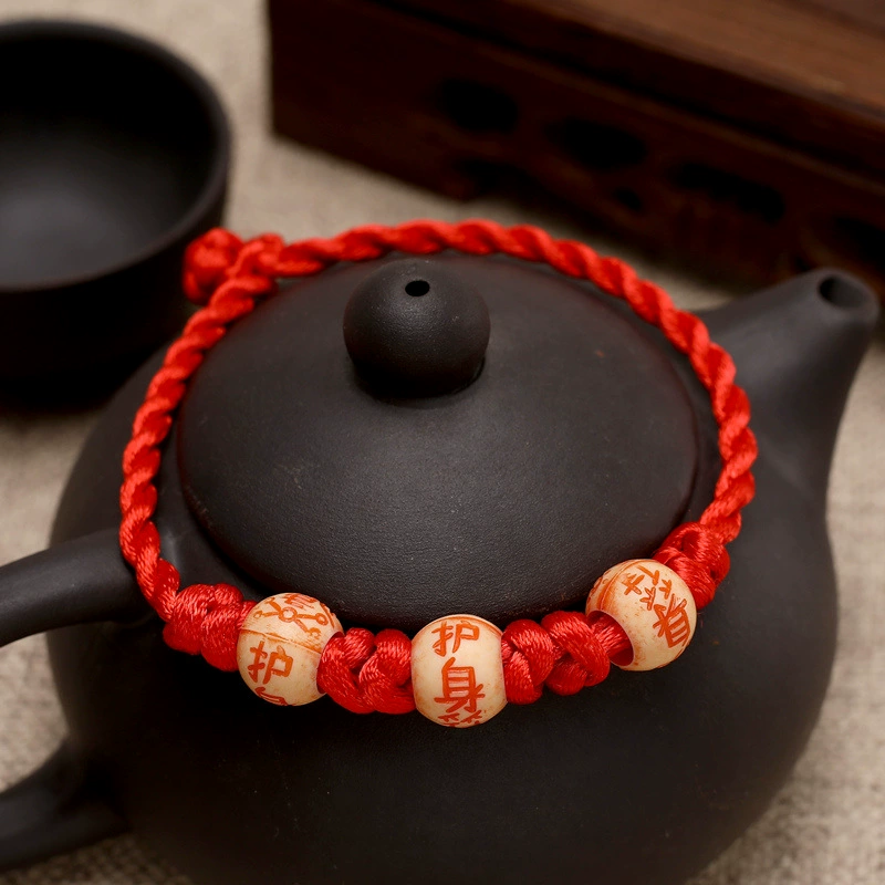 Ручной браслет с красной веревкой ручной вязаный амулет пряжка простой красный веревка ручной веревки завод прямых продаж