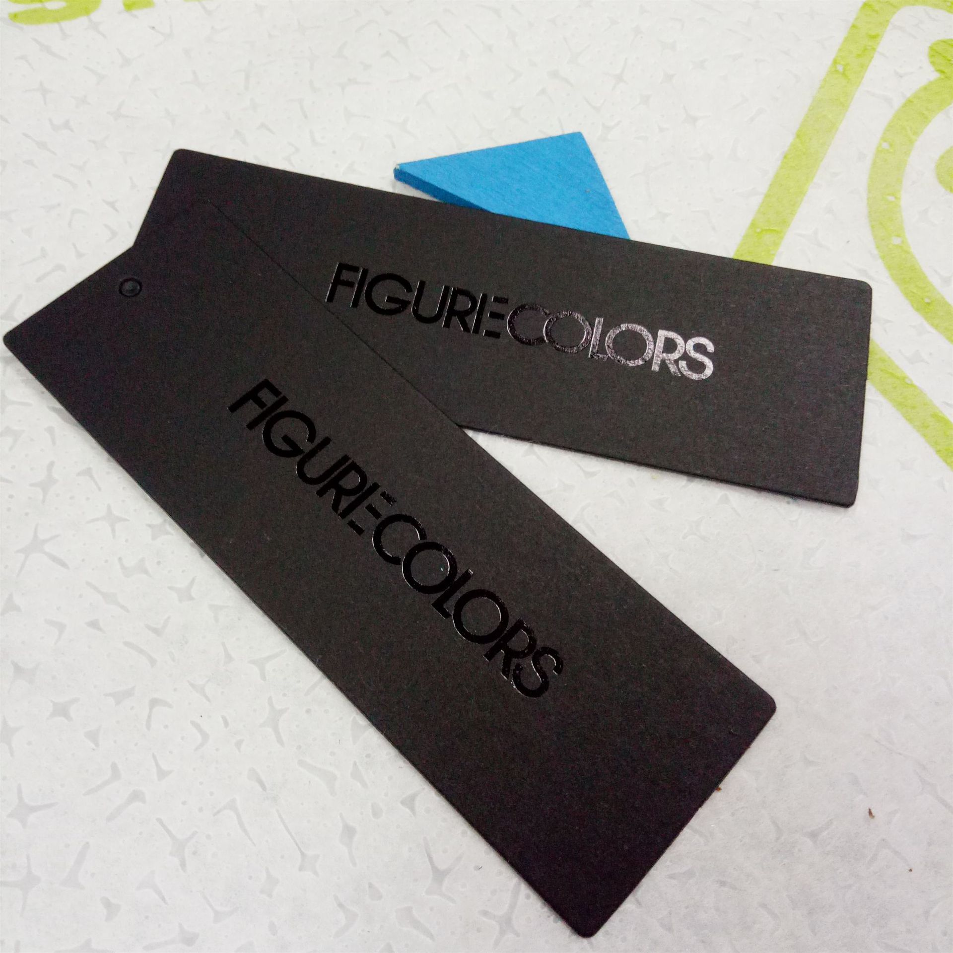 服装吊牌定 制 手袋吊牌定 做童装吊卡制作 标签订 制 衣服商标设