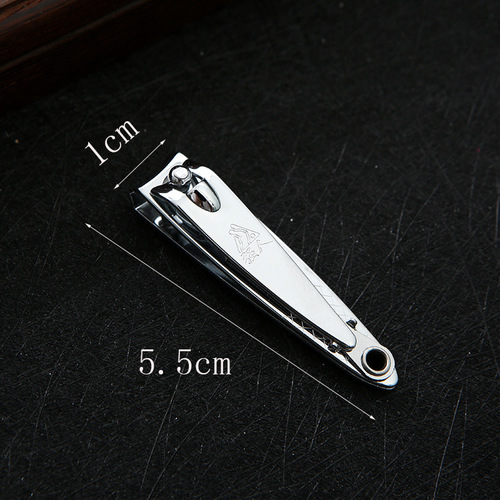 The shopkeeper recommends Qiangren QR602 nail clippers, small flat head nail clippers, unisex nail clippers wholesale