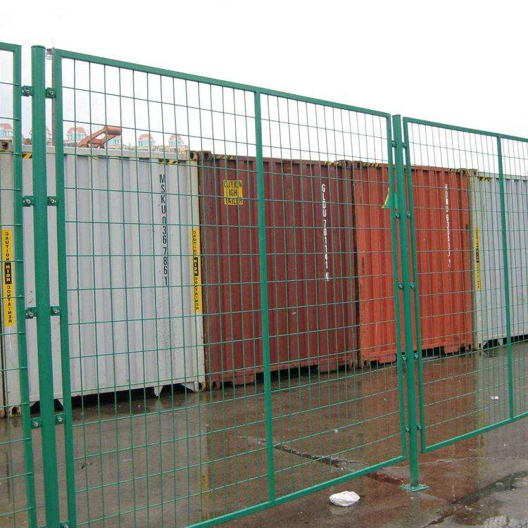 双边丝护栏网 公路铁路护栏绿色网护栏坚固耐用钢丝加固