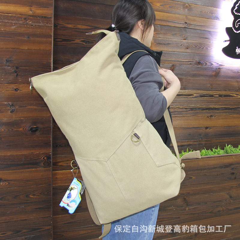 wear-resistant retro universal capacious backpack for traveling