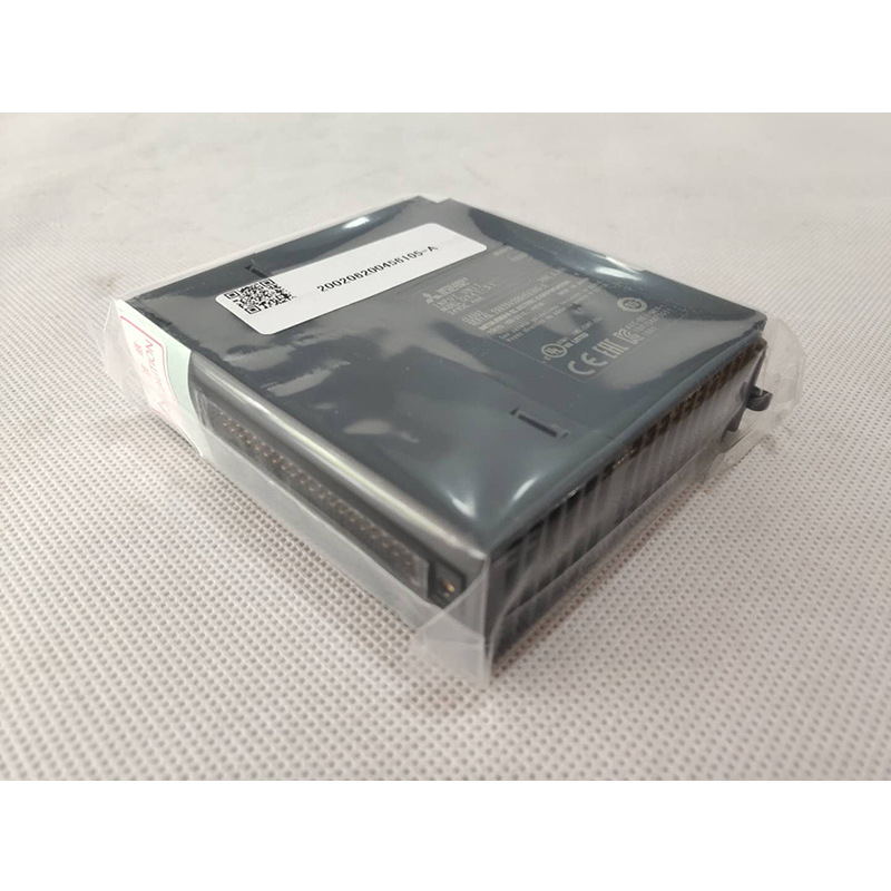 全新原装Q系列 QX41-S1 可编程控制器PLC 输入模块共阳极32点