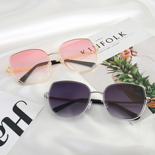 2022�¿�󷽿�ī�R�W���r��̫��R������Ů�u��ɫ����Ƭ̫����R