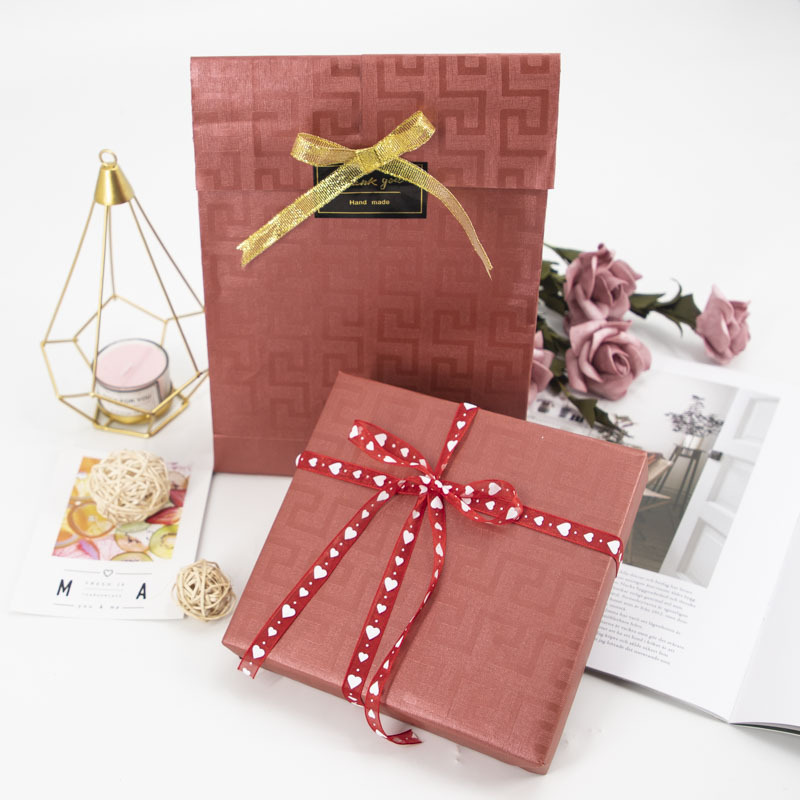 Grueso agujero de la ventana patrón de papel nacarado 120G de gama alta de papel de regalo ramo fresco cubierta de libro DIY papel hecho a mano