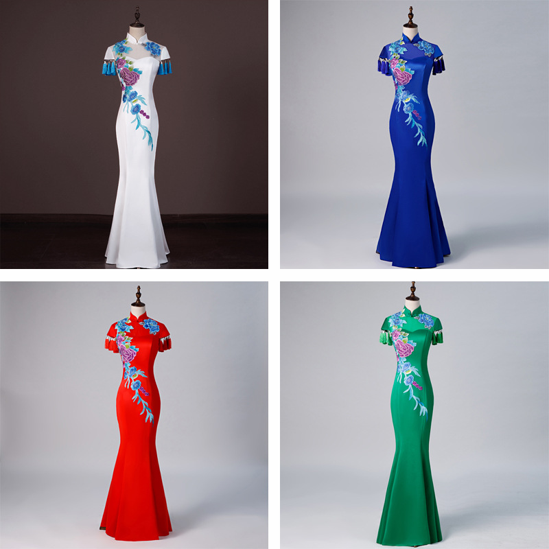 Chinese Style Dress Catwalk Performance Dress 2022 New Improved Classical Chinese Cheongsam Retro Elegant Long Style