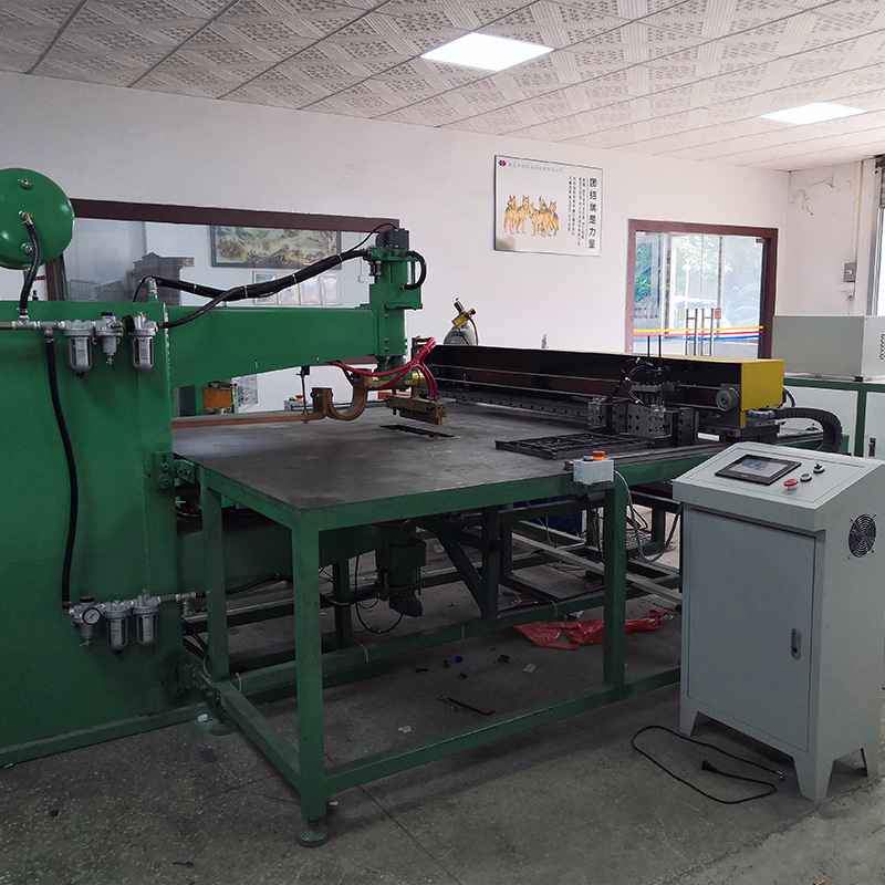 厂家直供排焊机  XY轴自动排焊机金属网片点焊机 24年老品牌台湾