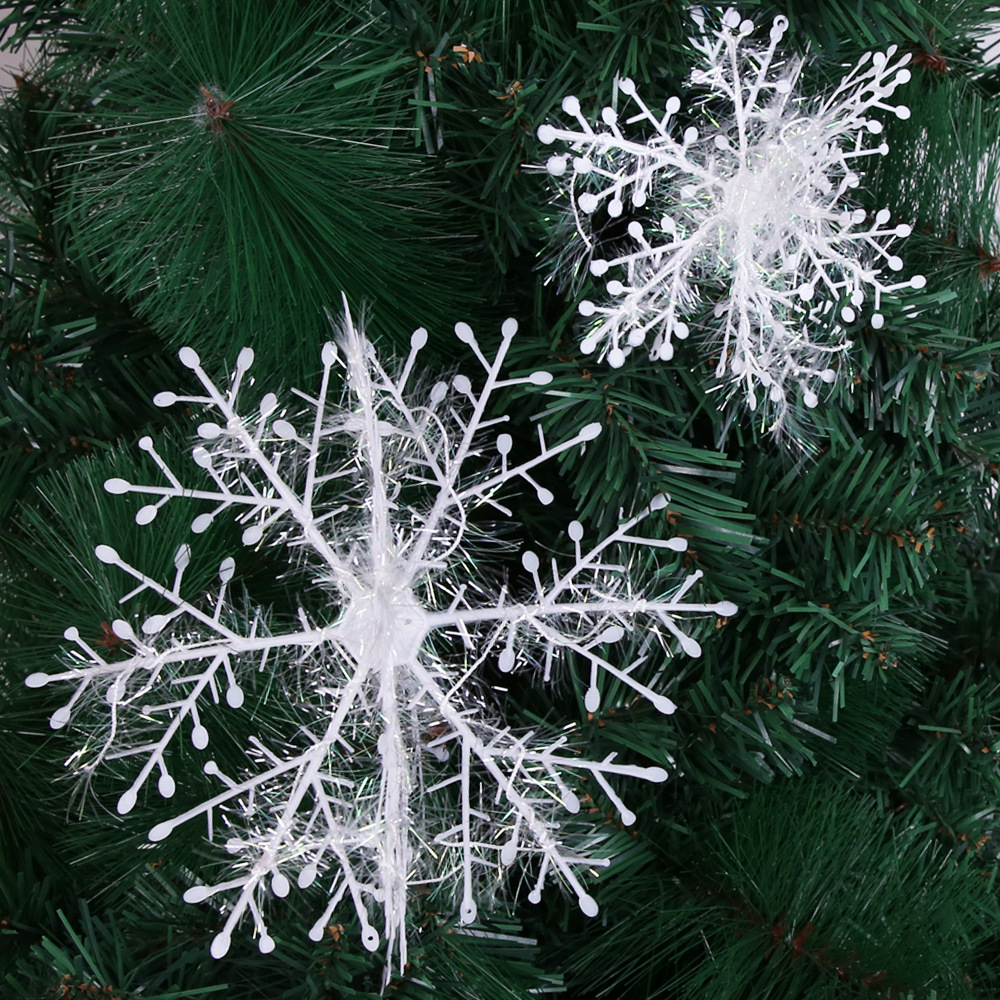 2024 Small Plastic 3D Christmas Showcase Decoration Snowflake Pendant_voghion.com