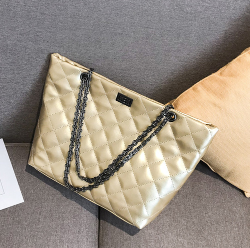 Factory direct sales trendy casual women's handbag Korean style rhombus chain bag large capacity single shoulder crossbody bag women's bag