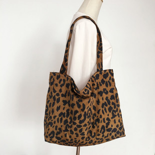 chic�n�L���¿�͹ű��y��μ���朰�����о�q����Ů����ُ�����