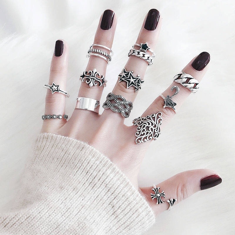 Retro trend ring