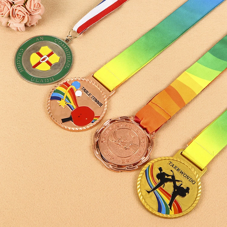 Медали из лакированного цинкового сплава для марафонских забегов, спортивных соревнований, наградные медали с логотипом.