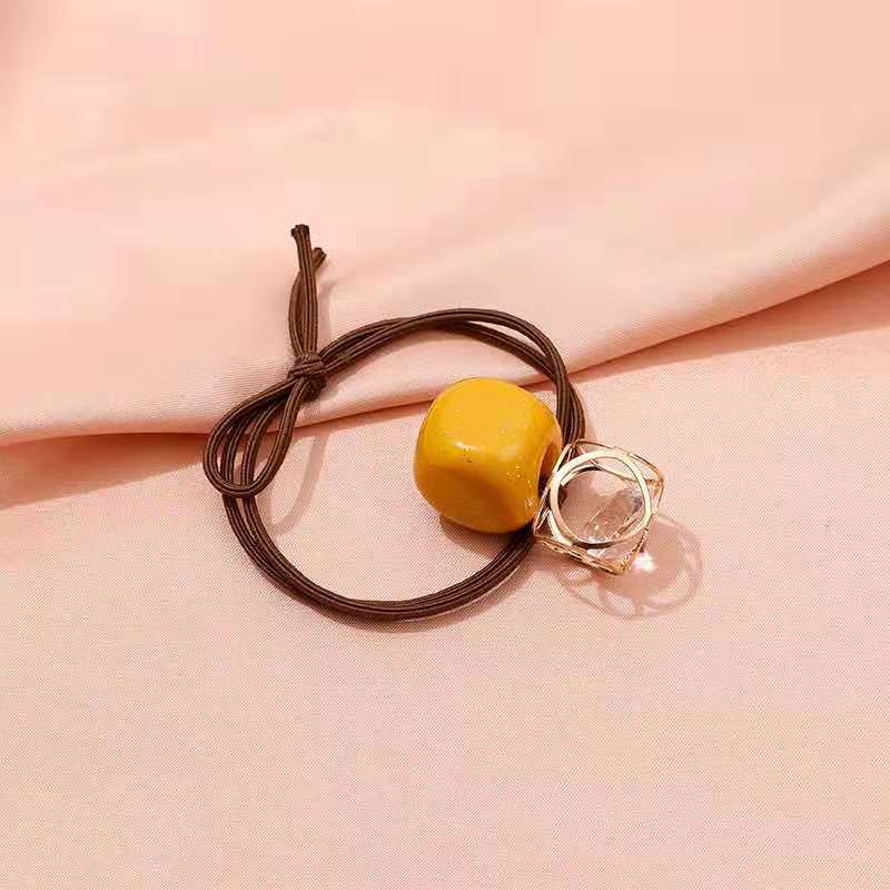 노란색