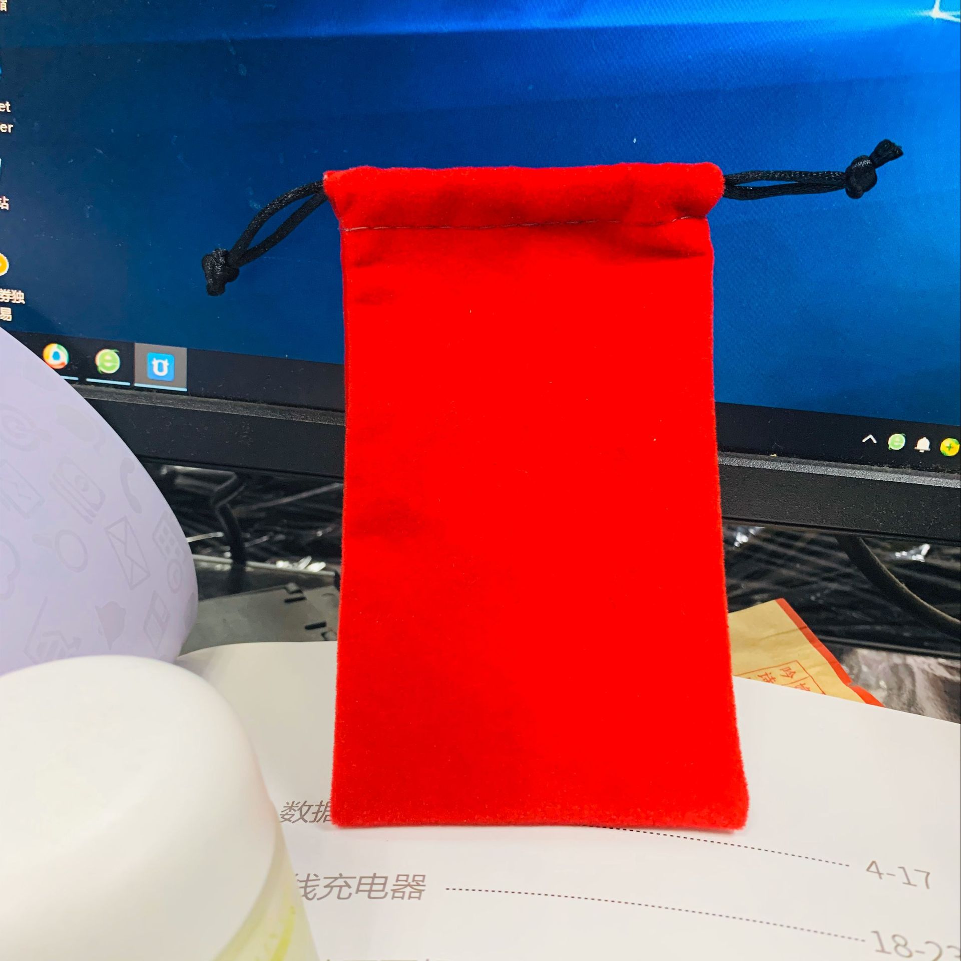 蓝牙耳机收纳袋子珠宝旅游露营防水抗压饰品手链包装佛珠首饰盒