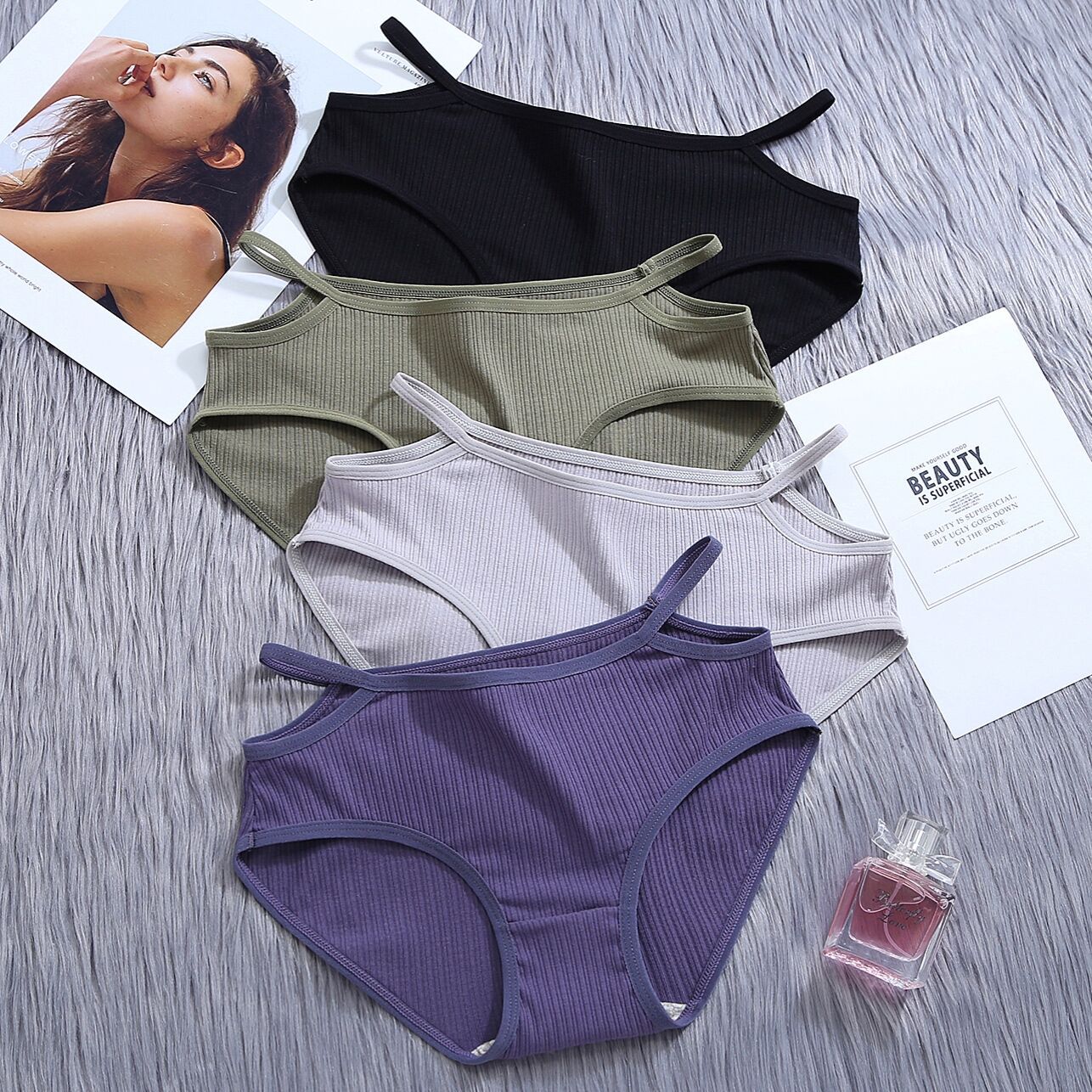 Women's cotton underwear, mid-waist, plus size, hip-hugging, breathable, seamless, thin strap, briefs, butt-lifting, anti-exposure.