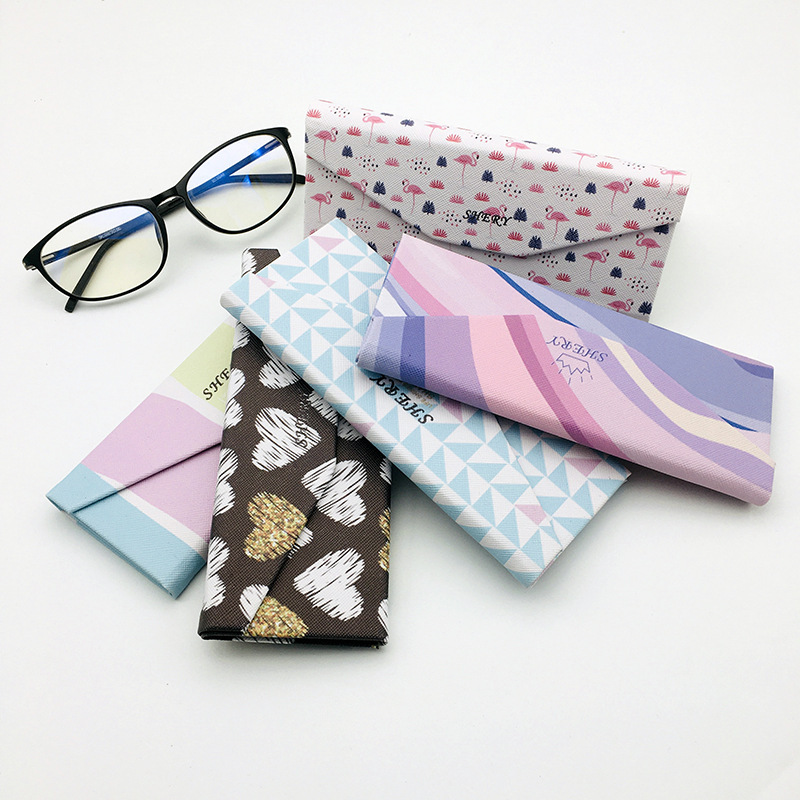 Direct selling folding glasses case triangle small fresh pattern tri-fold glasses case sunglasses storage box printable logo