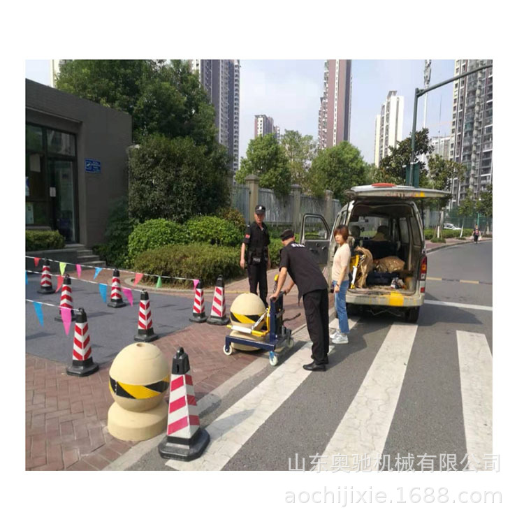 供应路障石球搬运车 手推式可调节折叠式石球搬运车 挡路石手推车