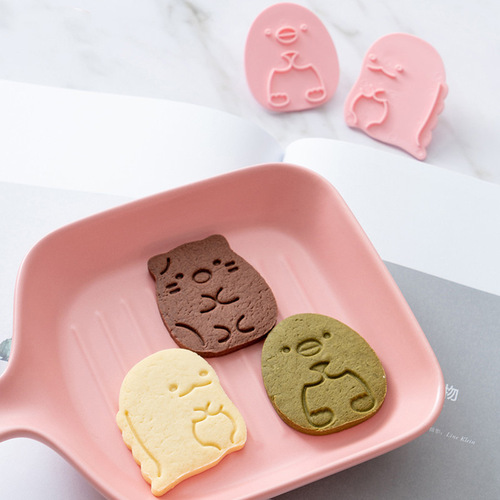 3D three-dimensional corner bio-icing cookie mold for baking household cartoon animals cute plastic push-type cookies