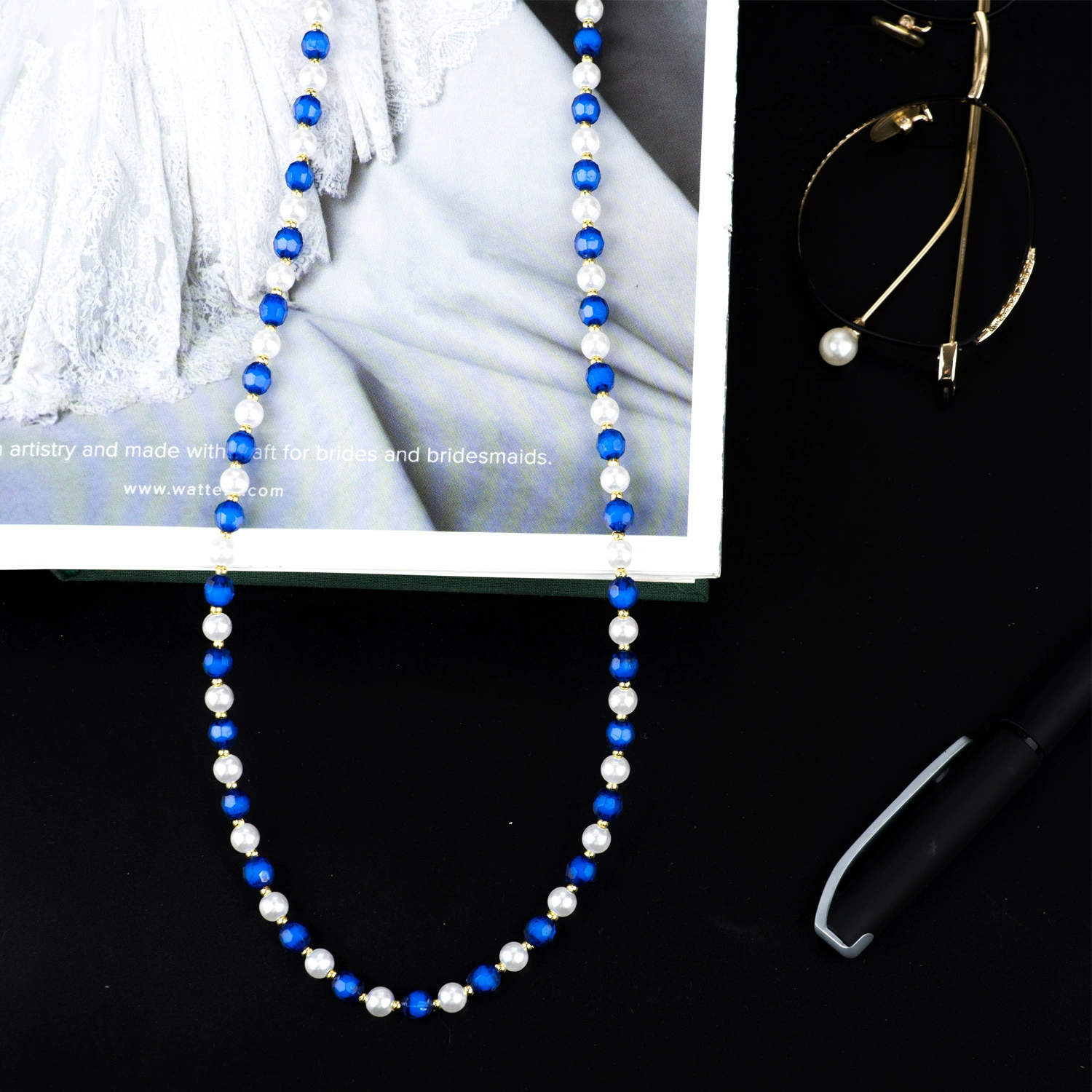 Eyeglass Chain, Pearl-Style Beads with Multicolour Chain Strap, 22 cm