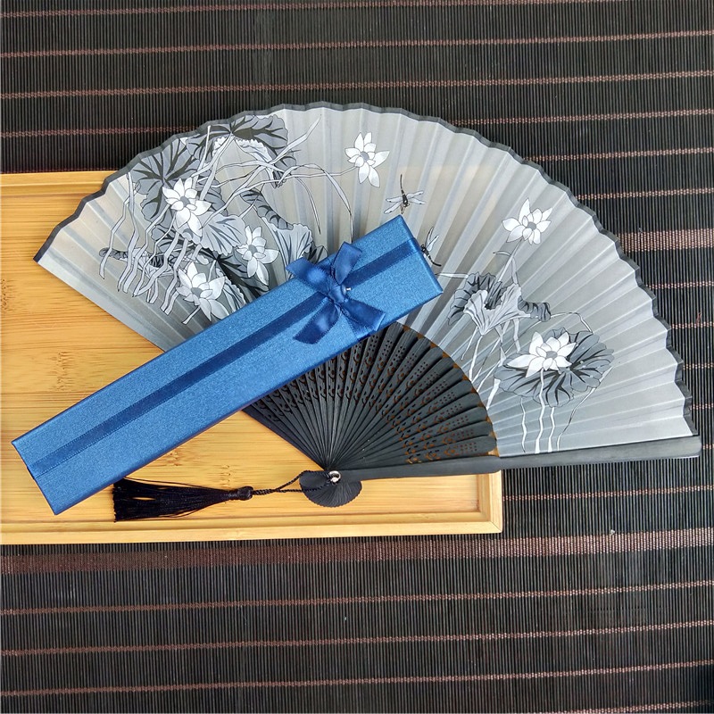 Hay en stock ventilador plegable ventilador hembra embalaje caja de regalo de cartón multi-color opcional