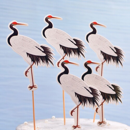 Factory new arrival flag-style wholesale birthday cake decoration insert card for baking cakes, scene insert card with crane design, two options available.