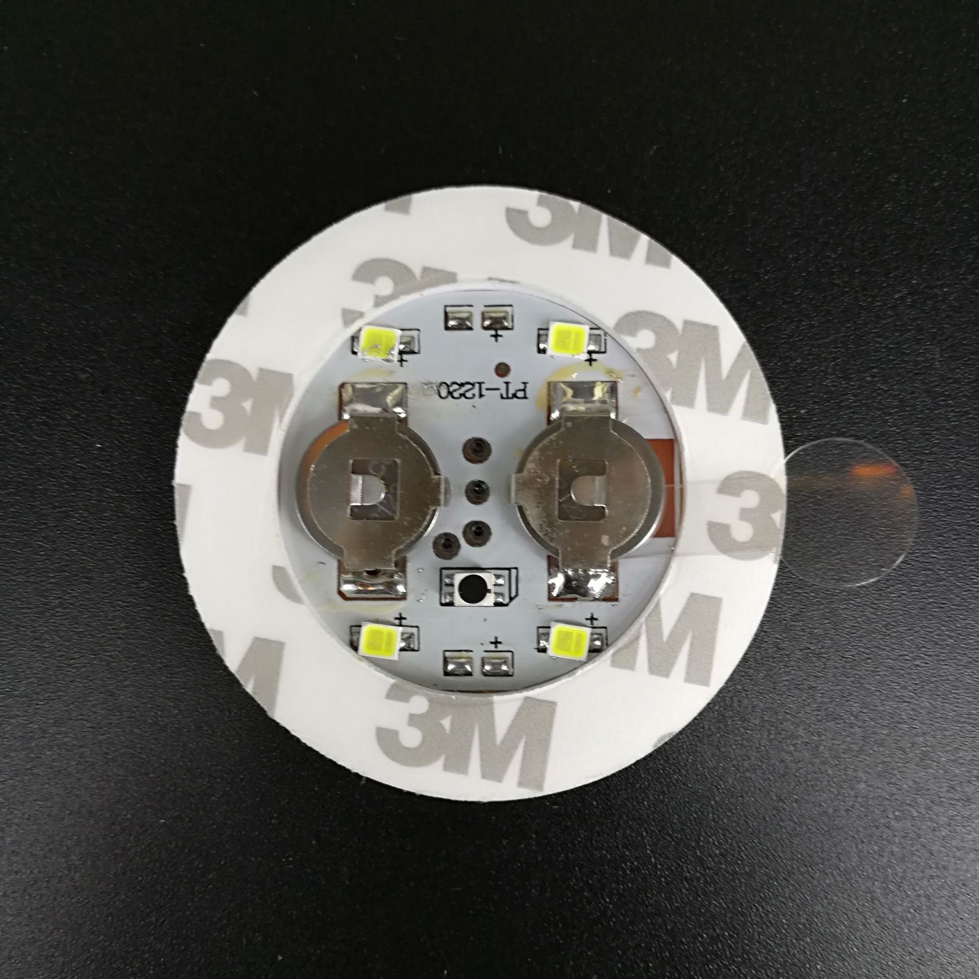 Etiqueta engomada de taza luminosa led al por mayor Etiqueta engomada de taza flash de cerveza y bebida Ropa de ambiente de bar Etiqueta engomada de botella luminosa Logotipo imprimible