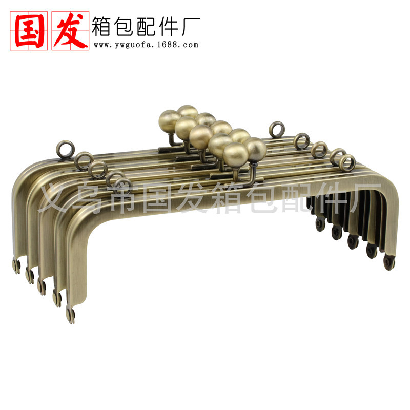 Sin stock, necesita hacer productos 18cm * 6CM cuadrado sin agujeros de la cabeza de oro de perlas cruzadas de bronce