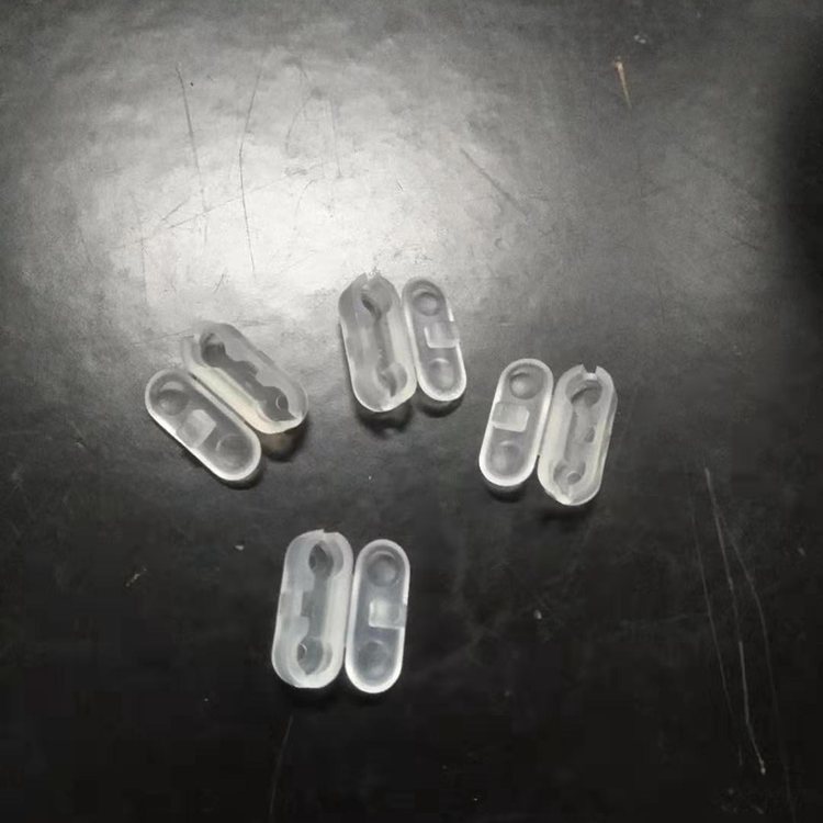 Transfronterizo conector de cuentas de tracción transparente especial accesorios de cortina vertical tire la hebilla de cuentas POM hebilla de cuentas de una pieza 4,5*6