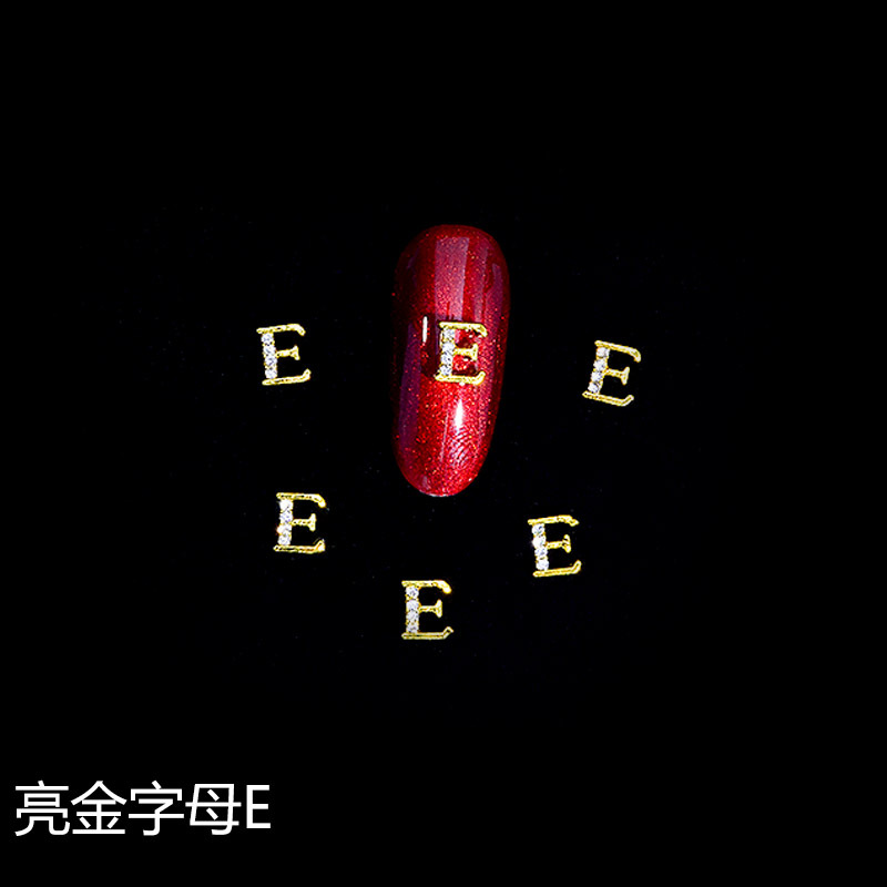 Nuevo LZ manicura 26 letras aleación joyería estilo japonés manicura online celebridad estilo brillante oro letras joyería clavo Taladro