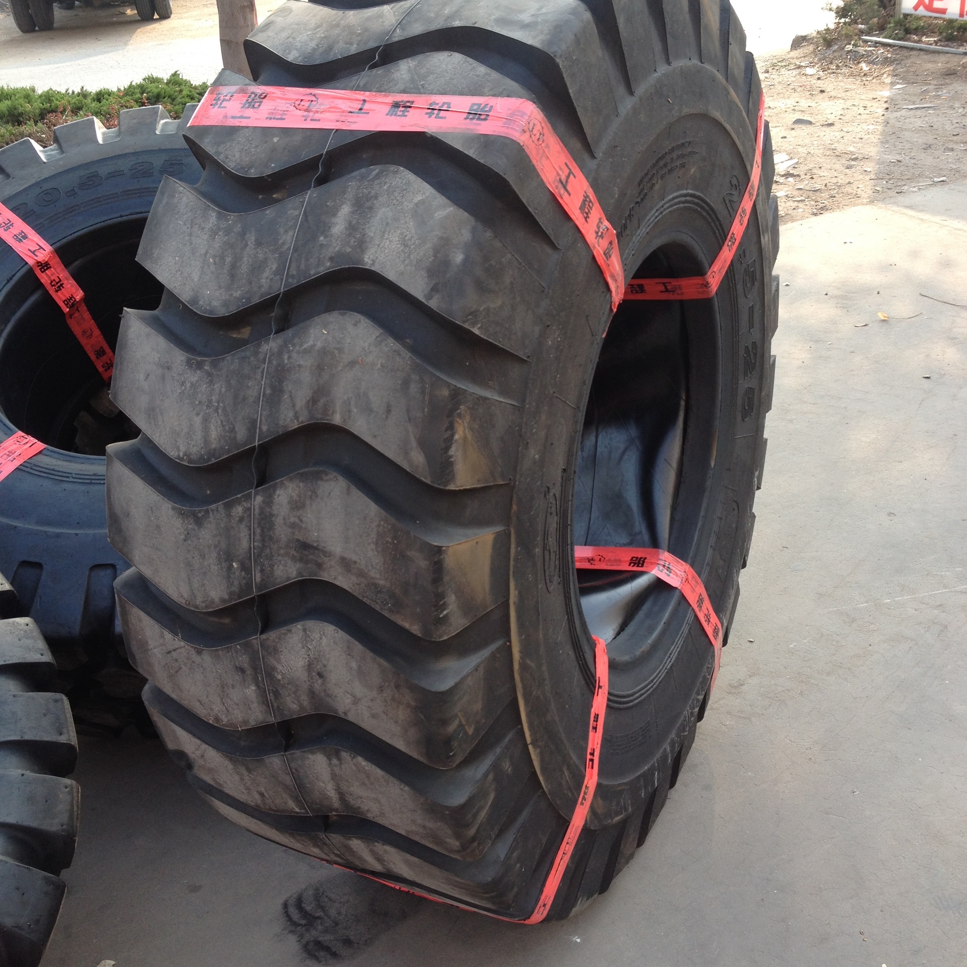 23.5-25 50装载机 轮胎批发 50装载机 工程轮胎 23.5-25
