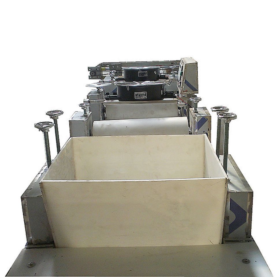 沙琪玛米花糖花生糖成型生产线成型机自动化小吃烘培全自动