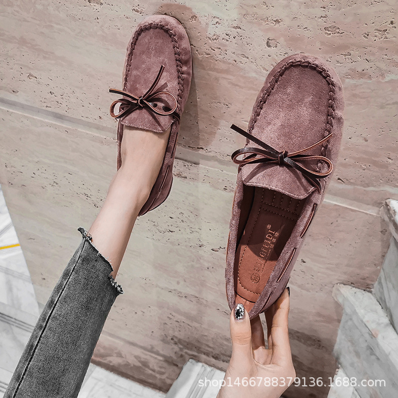 Mocasines de terciopelo de algodón de las mujeres Otoño e Invierno Nuevo color plano a juego arco zapatos de mujer embarazada más tamaño Internet celebridad zapatos de mujer 41-43