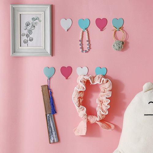 Japanese girl heart pink love sticky hook peach heart stainless steel hook heart-shaped sticky hook soft girl room decoration hook
