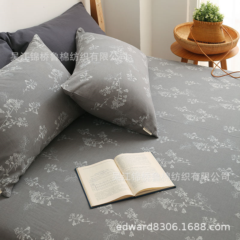 宽幅全棉斜纹印花布40*40加厚磨毛布10858条纹格子喜庆印花床单布