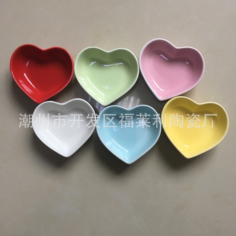 Factory Direct Sales Ceramic Small Dish Peach Heart Japanese and Korean Style Sauce Vinegar Dish Condiment Dish Peach Heart Bowl Heart-Shaped Bowl Color Glaze Porcelain