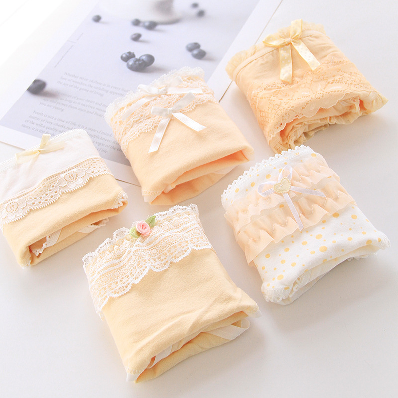 Cure milk skin color lace edge bow cute girl cotton waist sweet student underwear cotton crotch FS002