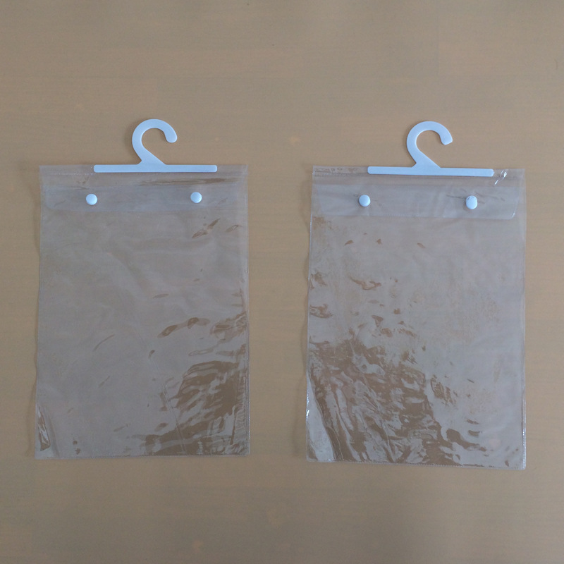 PVC内衣包装袋 透明拉链包装袋 衣架挂钩纽扣服装袋 磨砂纽扣包装