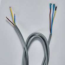 ��о��ɫ3*0.5mm�Դ����10a�Դ���^����	 �o�׾� 3x0.5ƽ��