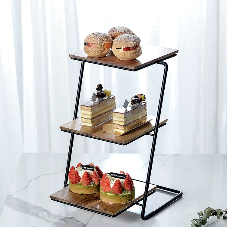 Заводская прямой продажа трехслойная десертная pan Nordic Creative Iron Acacia Cake Shelf Multi-layer Fruit Settings Desk