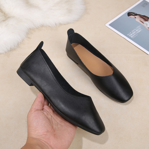 2024 Fashion Korean Style Single Shoes Small Leather Shoes Square Head Driver Shoes Workplace Work Shoes Spring and Autumn Trendy Comfortable 